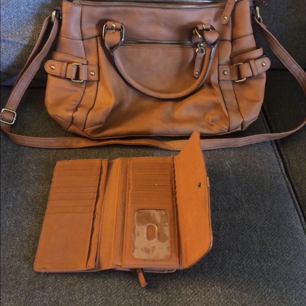 Target 🎯 brown bag and matching wallet